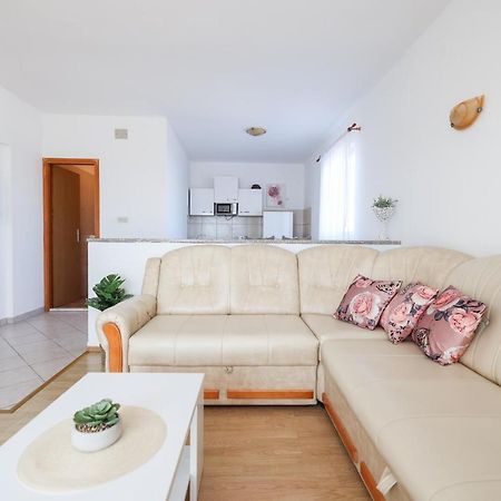 Apartments Miky 브르시 외부 사진