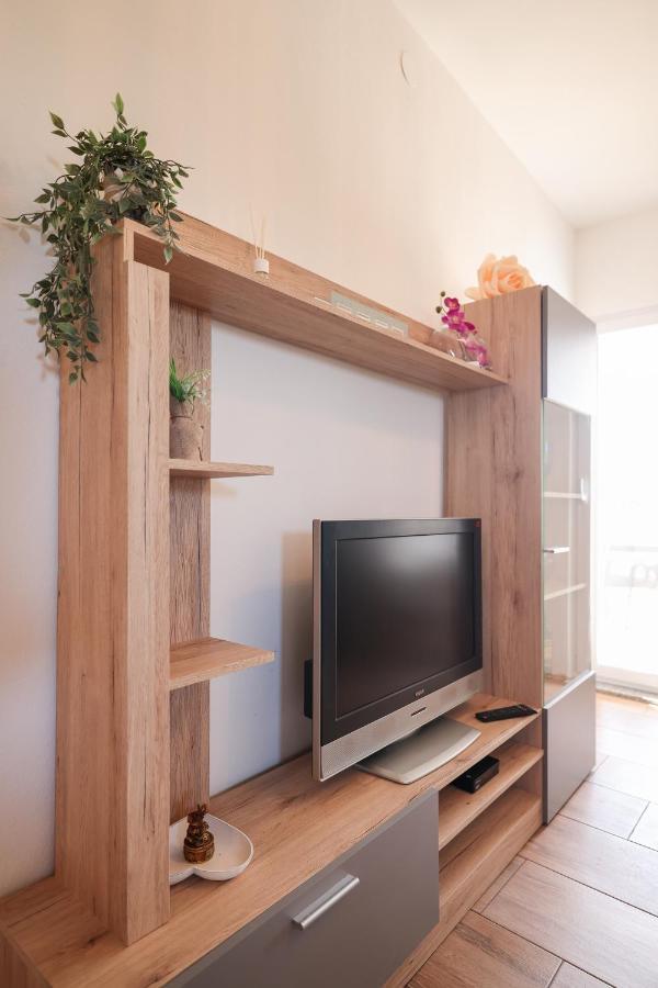 Apartments Miky 브르시 외부 사진