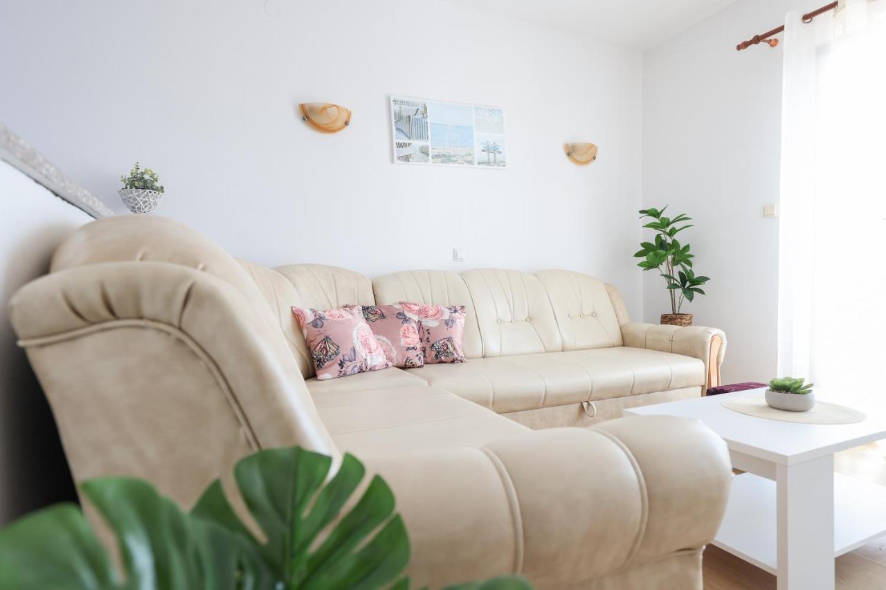 Apartments Miky 브르시 외부 사진